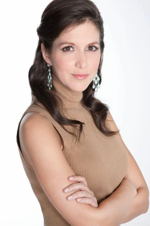 Alessandra Torre On Conquering Distractions To Write Bestsellers